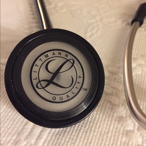 Littmann Stethoscope - Picture 3 of 4